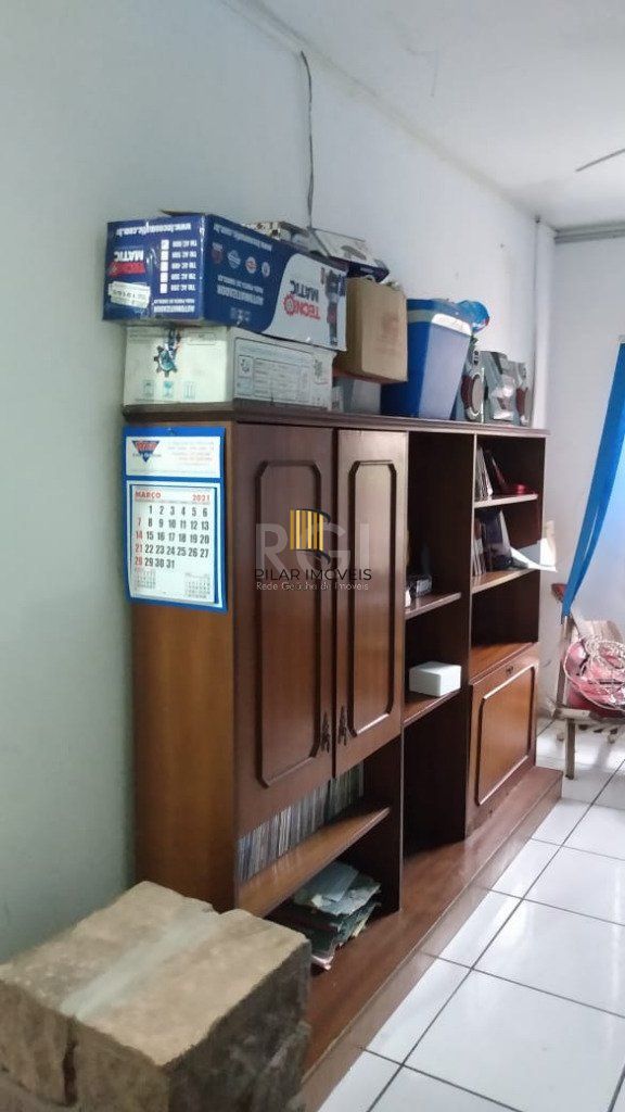 Casa para Venda - 90m², 3 dormitórios, sendo 1 suites, 1 vaga - Passo das Pedras