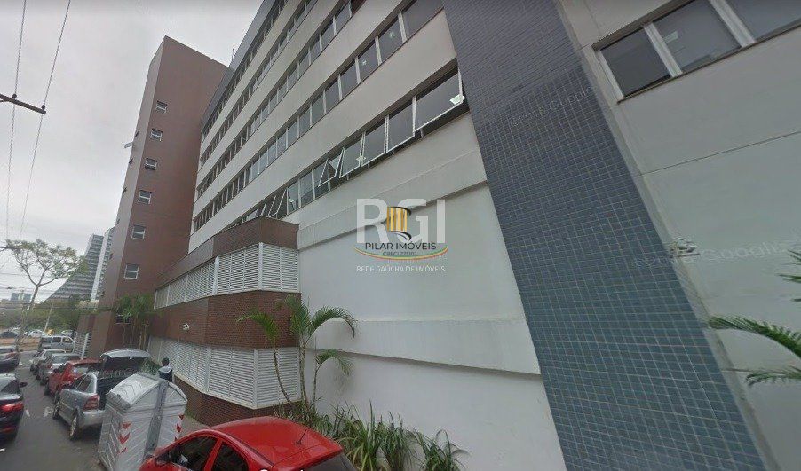Conjunto / Sala com 43m² e vaga no Centro Histórico