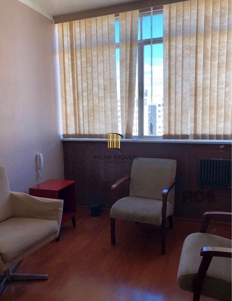 Sala comercial no Centro com 86m²