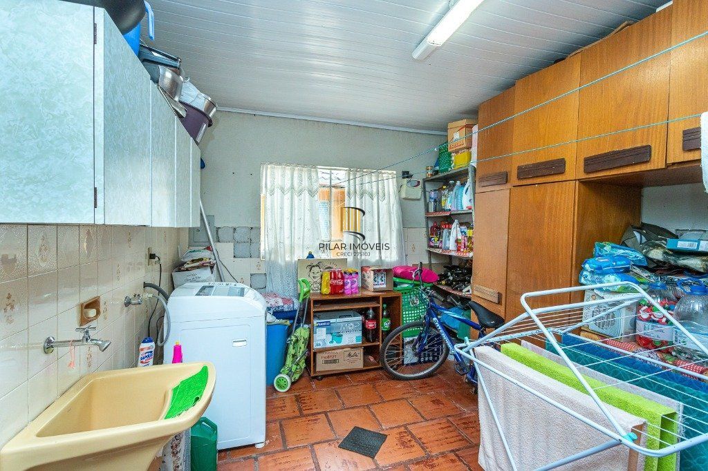 Casa Condominio para Venda - 325m², 3 dormitórios, 3 vagas - Teresópolis