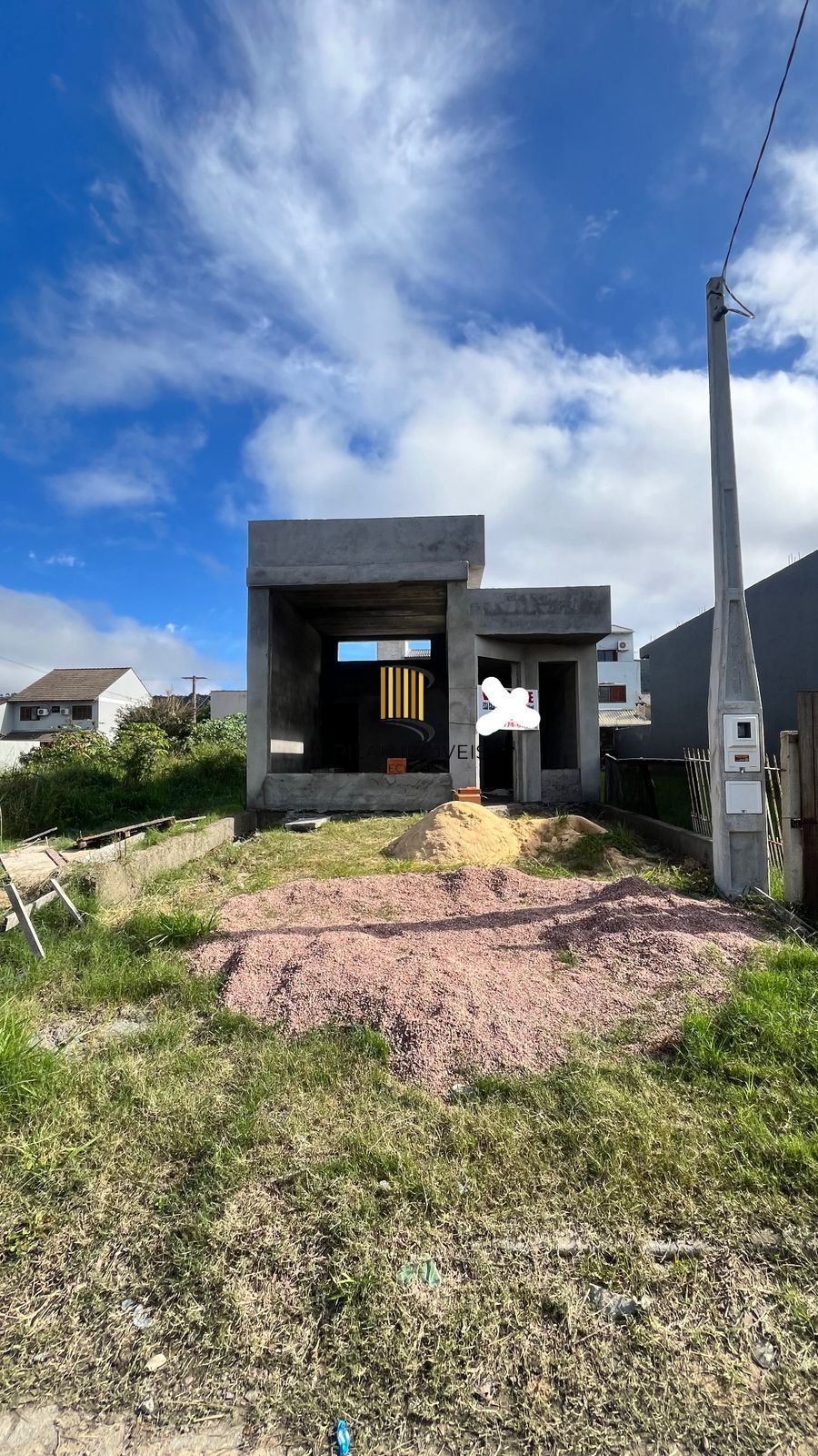 Casa de Condomínio 2 dormitórios no bairro Aberta dos Morros - Pilar Imóveis