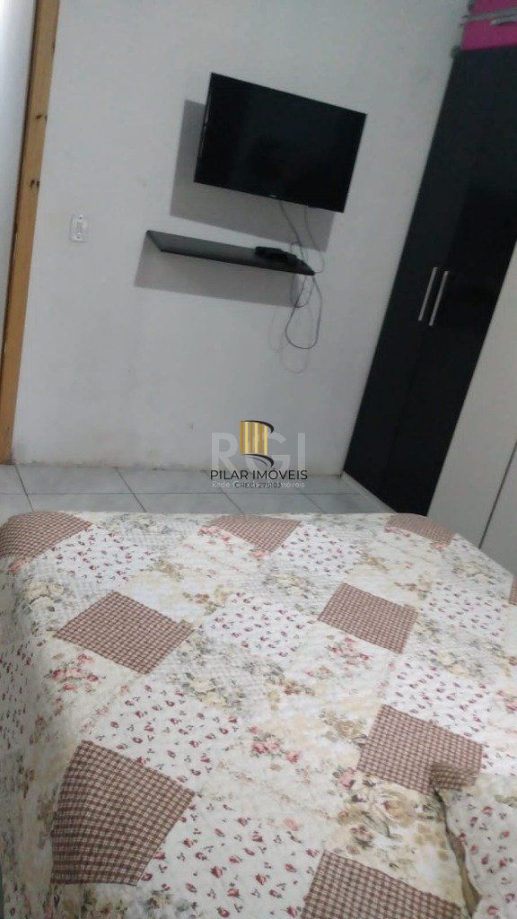 Casa para Venda no Centro de Viamão de 3 dormitórios e vaga