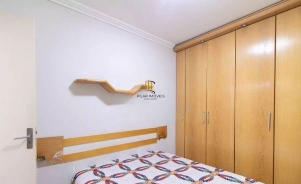 Apartamento no Centro de 1 dormitório semi mobiliado