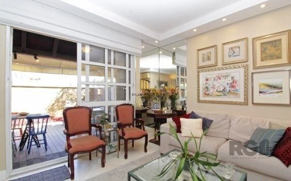 Casa de Condomínio 3 dormitórios no bairro Vila Jardim