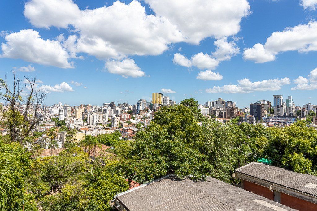 Apartamento no Rio Branco de 4 dormitórios e vaga