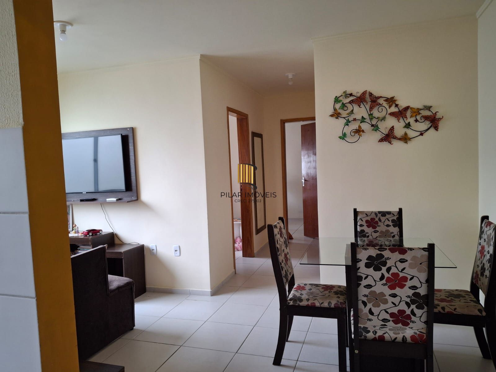 Apartamento 02 dormit com vaga fixa, no bairro Chapéu do Sol, em Porto Alegre