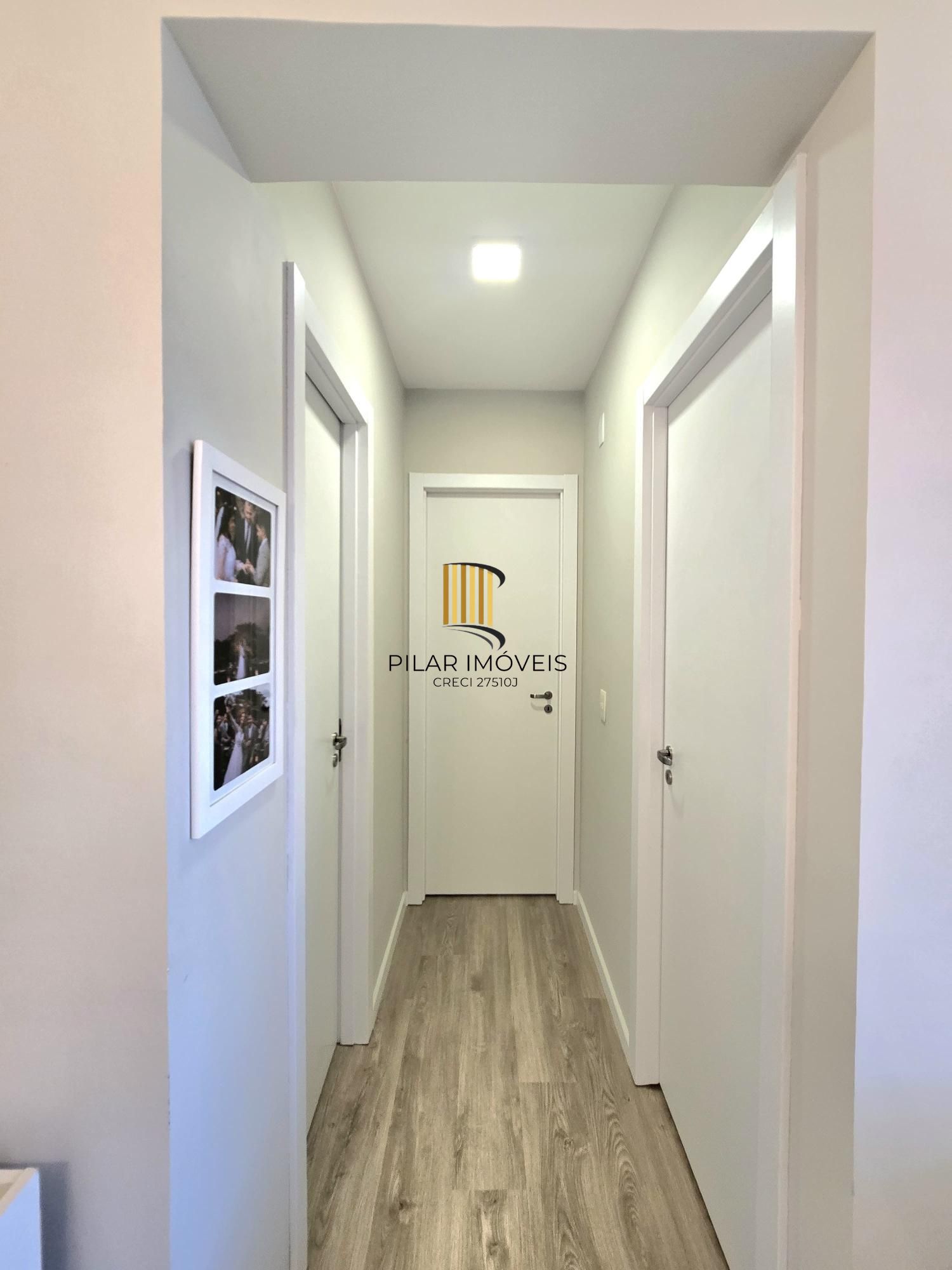 Apartamento no Pertenon de 2 dormitórios vaga e infra