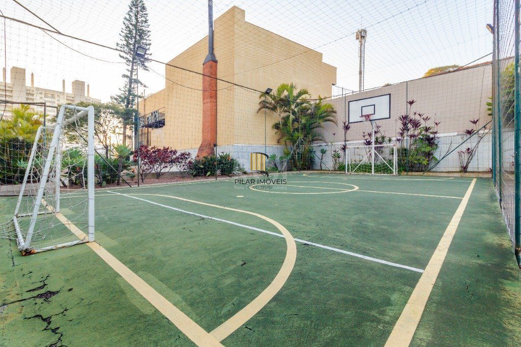 Apartamento para Venda - 138m², 3 dormitórios, sendo 1 suites, 1 vaga - Petrópolis