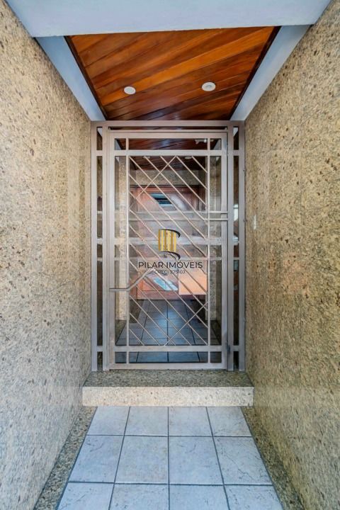 Apto de 2 dormitórios com garagem, arejado e ensolarado, próximo ao Bourbon Ipiranga