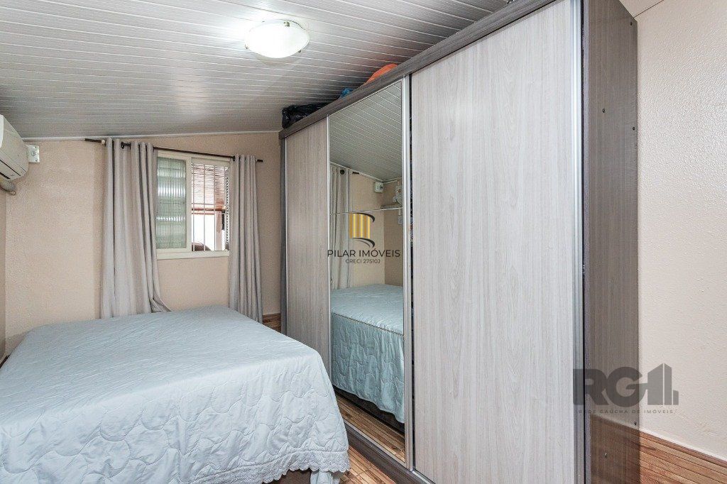 Casa 2 Dormitório(s) Bairro Santa Rosa de Lima