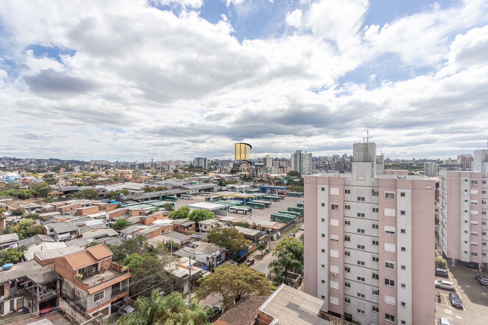 Apartamento para Venda - 50.98m², 2 dormitórios, 1 vaga - Partenon