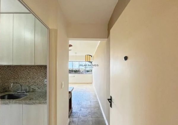 Apartamento na Glória de 2 dormitórios e vaga