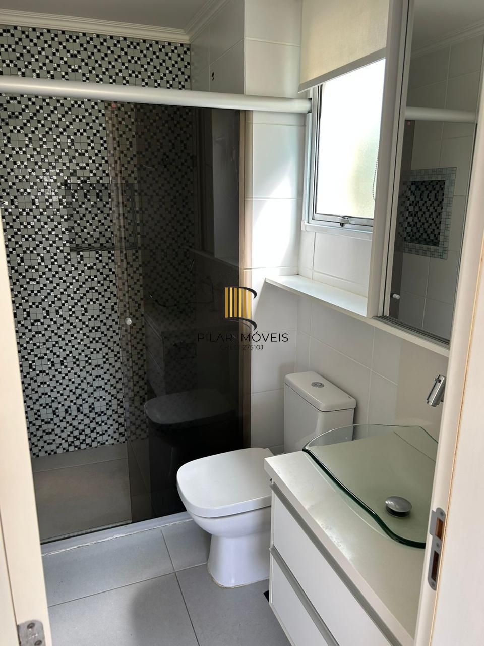 Apartamento no Sarandi de 3 dormitórios e 2 vagas