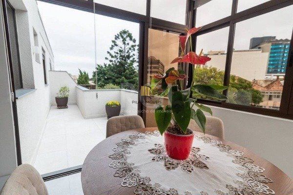 Cobertura/apartamento no Higienópolis de 1 dormitório e 2 vagas Desocupada