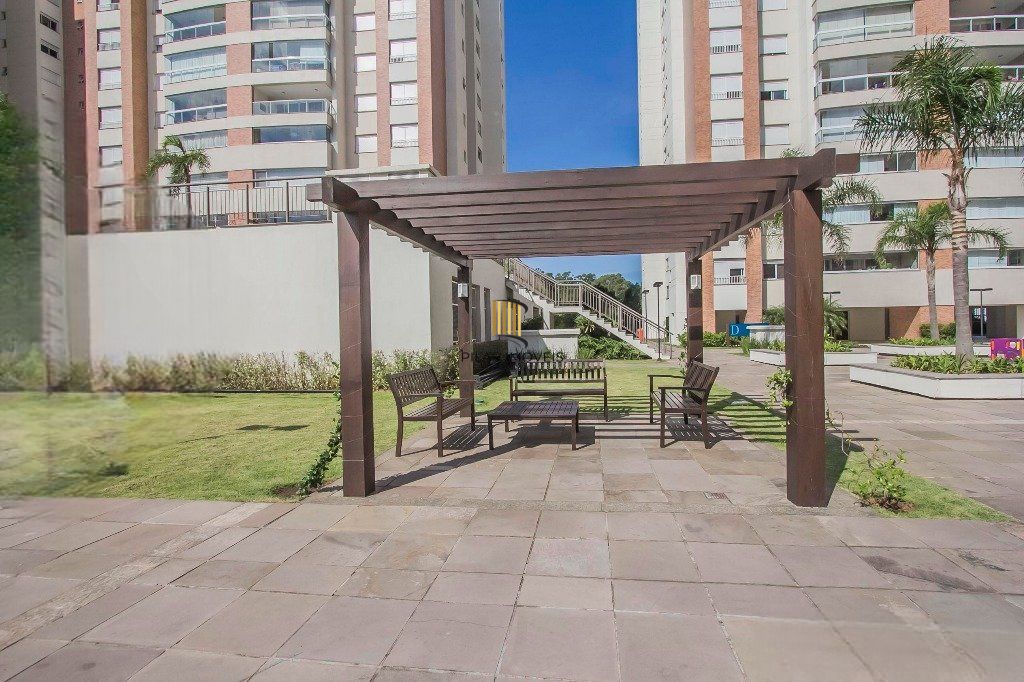 Apartamento de 3 dormitórios e 3 vagas