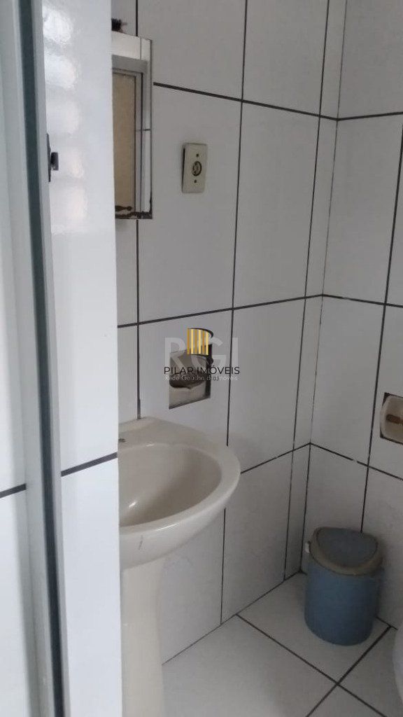 Casa para Venda - 90m², 3 dormitórios, sendo 1 suites, 1 vaga - Passo das Pedras