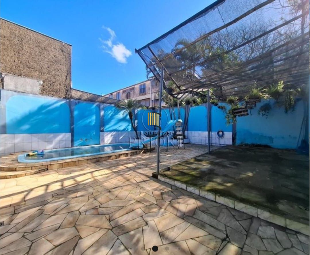 Casa 3 dormitórios no bairro Anchieta