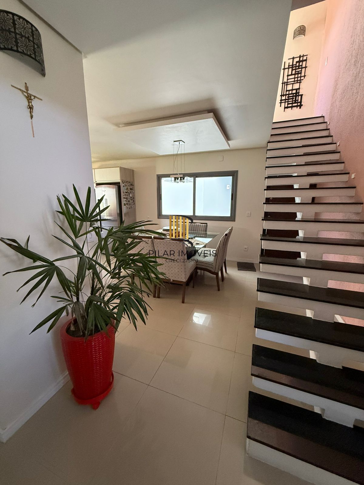 Casa 4 dormitórios no bairro Sumaré