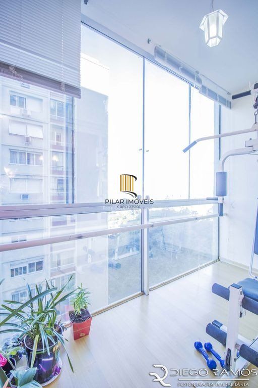 Apartamento para Venda - 207.97m², 4 dormitórios, sendo 1 suites, 1 vaga - Moinhos de Vento