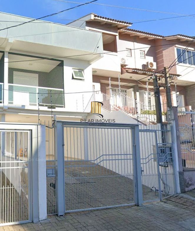 Casa sobrado no bairro Vila Ipiranga de 3 dormitórios e 2 vagas - Pilar Imóveis