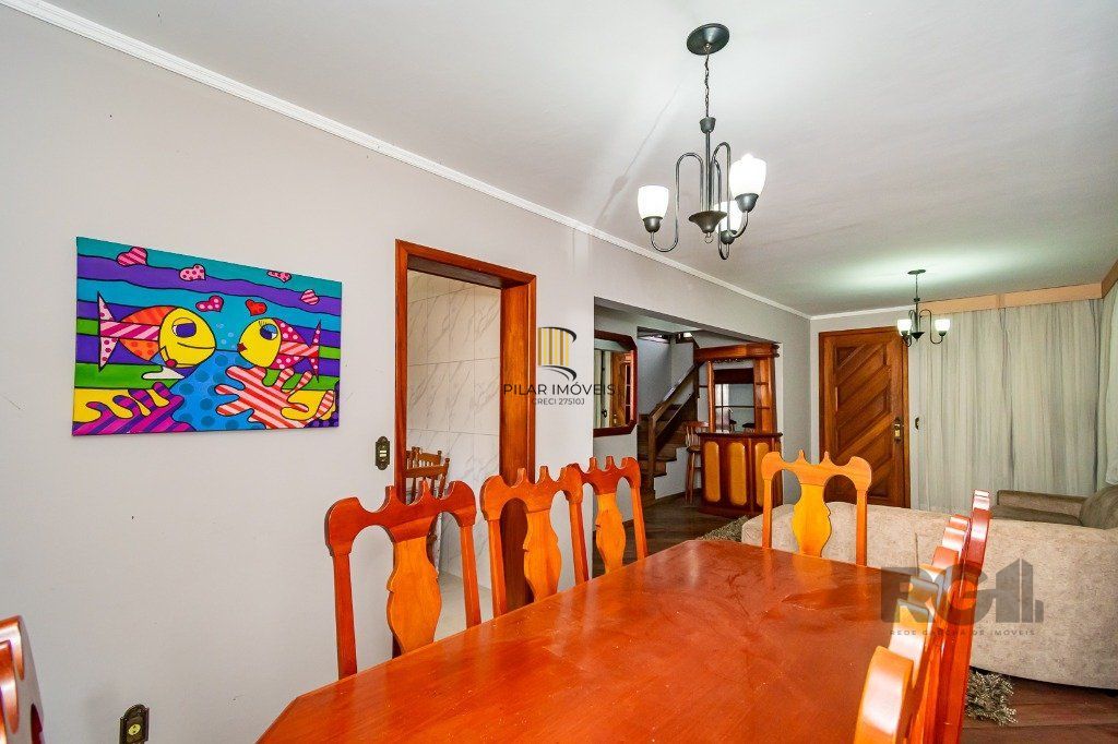 Casa sobrado na zona norte de 3 dormitórios 3 vagas e piscina