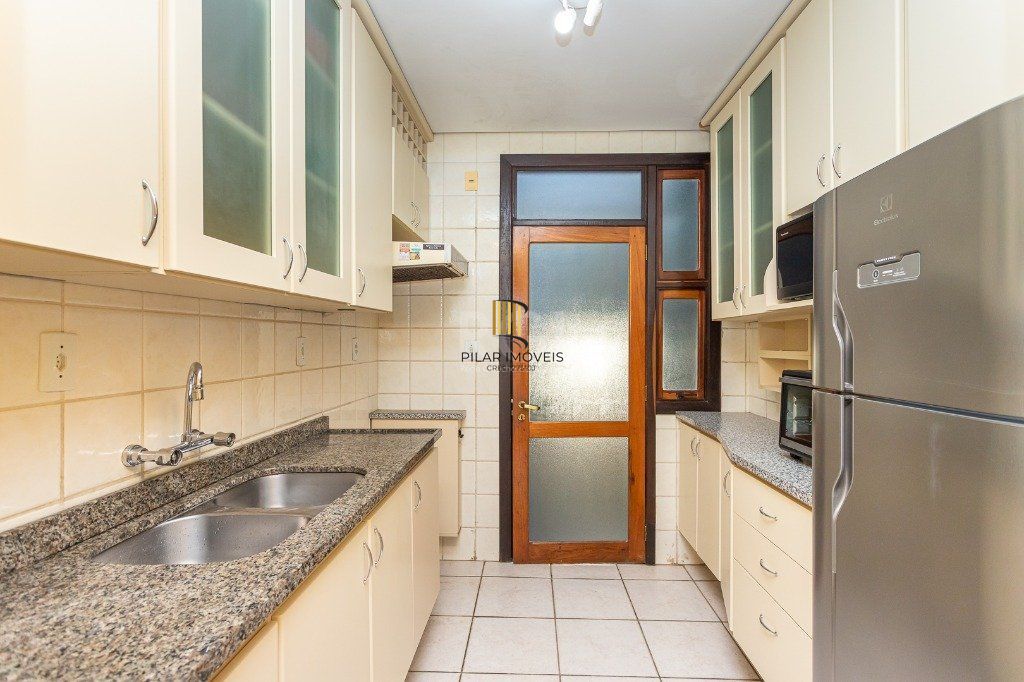 Casa Condominio para Venda - 193.19m², 3 dormitórios, sendo 1 suites, 2 vagas - Cristal