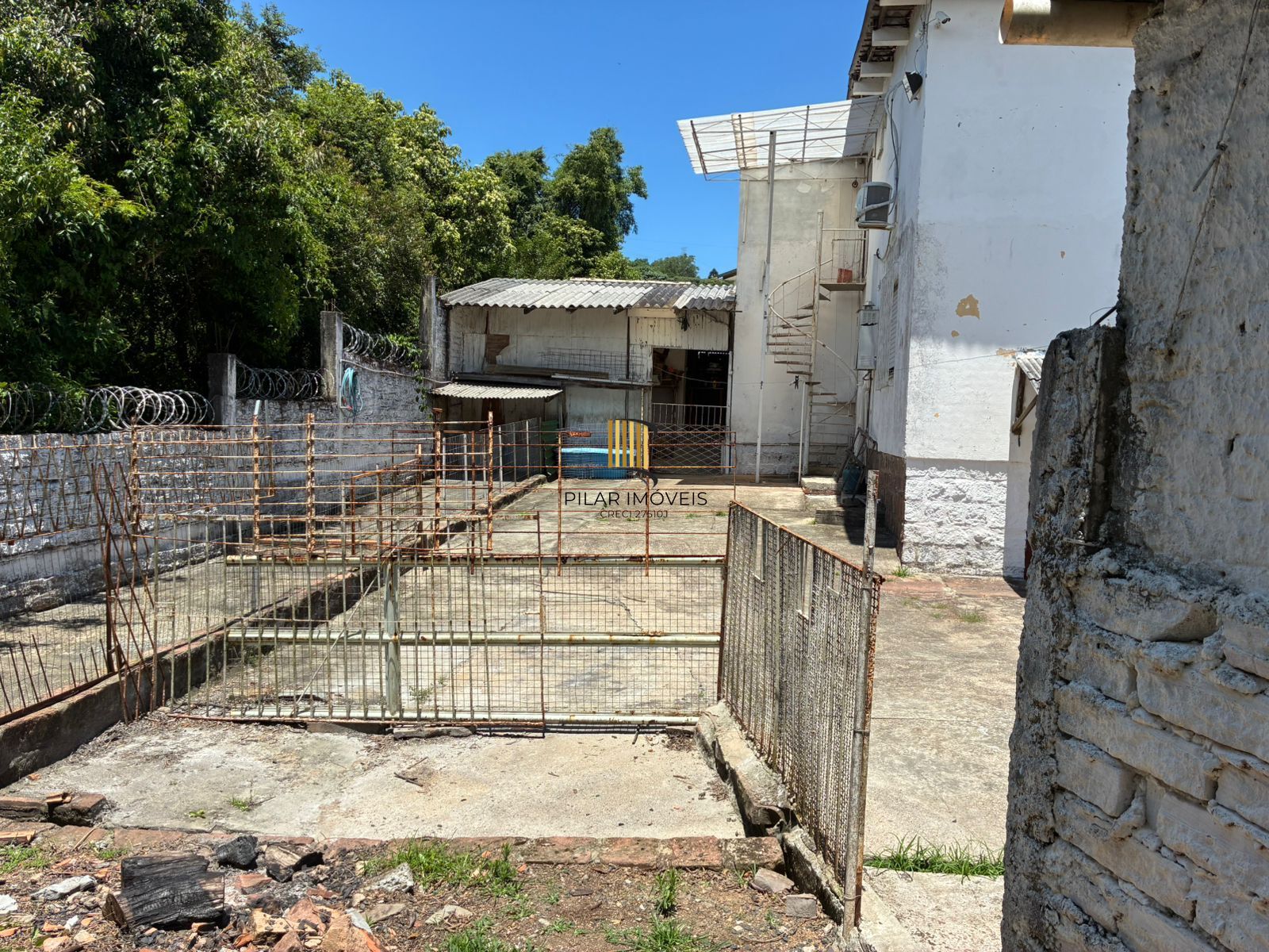 Casa 2 dormitórios no bairro Jardim Carvalho