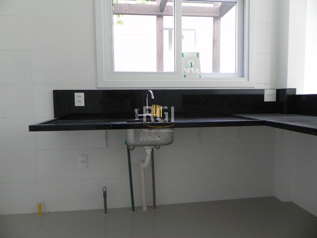 Sobrado para Venda - 97.56m², 3 dormitórios, sendo 1 suites, 3 vagas - Agronomia