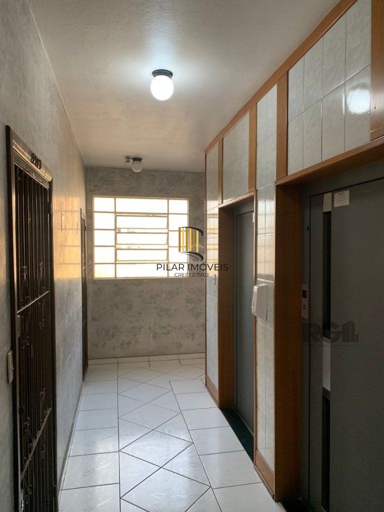 Apartamento no Centro de 3 dormitórios andar alto