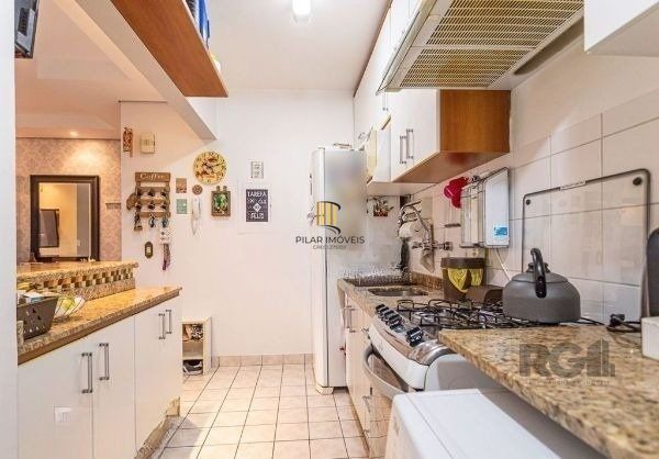 Apartamento para Venda no Petrópolis de 3 dormitórios  vaga e infra