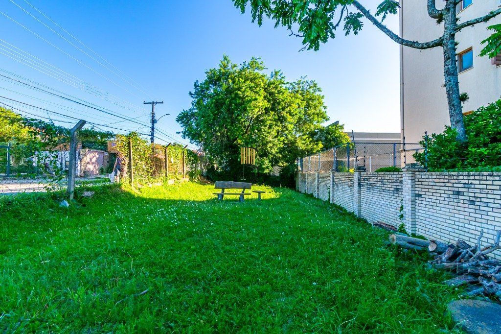 Apartamento 2 dormitórios, 1 vaga no Alto Petrópolis