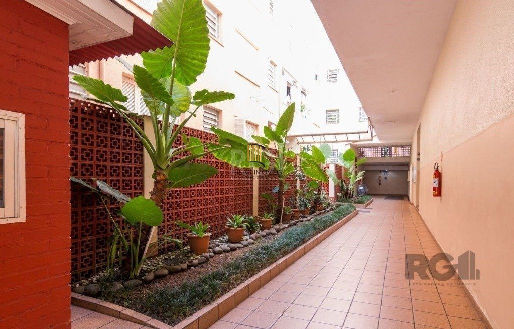 Apartamento de 3 dormitórios no Santana desocupado