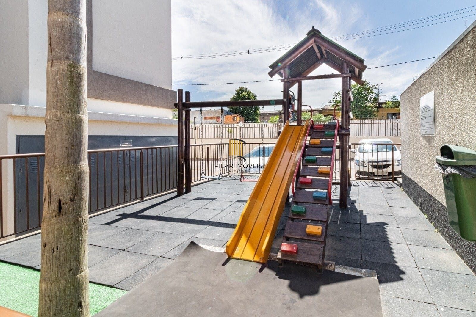 Excelente 2 dormitórios com sacada e churrasqueira