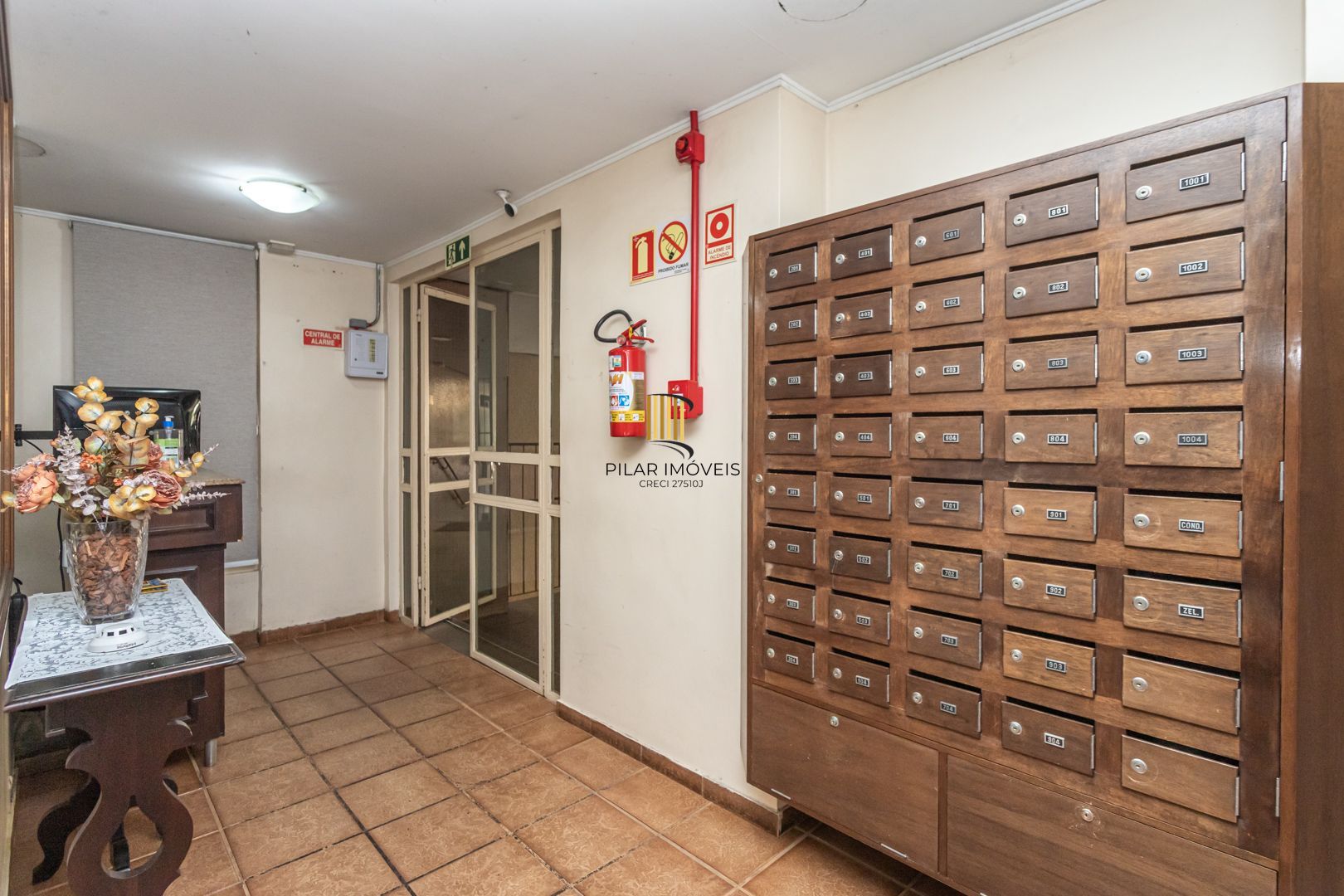 Apartamento no Centro de 1 dormitório DESOCUPADO