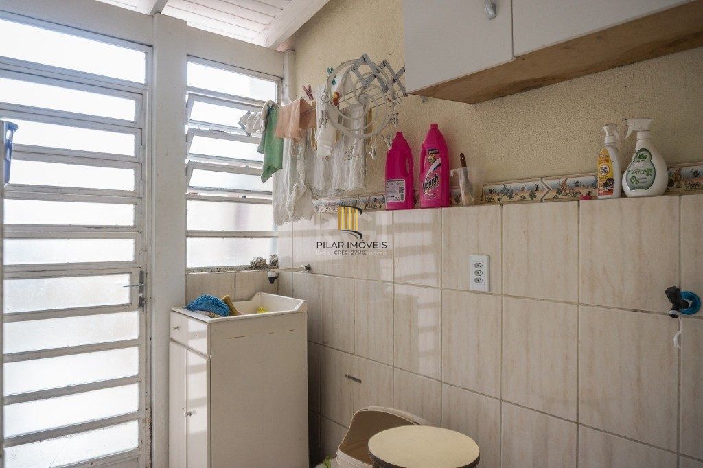 Casa para Venda de 5 dormitórios 3 vagas - bairro Chácara das Pedras