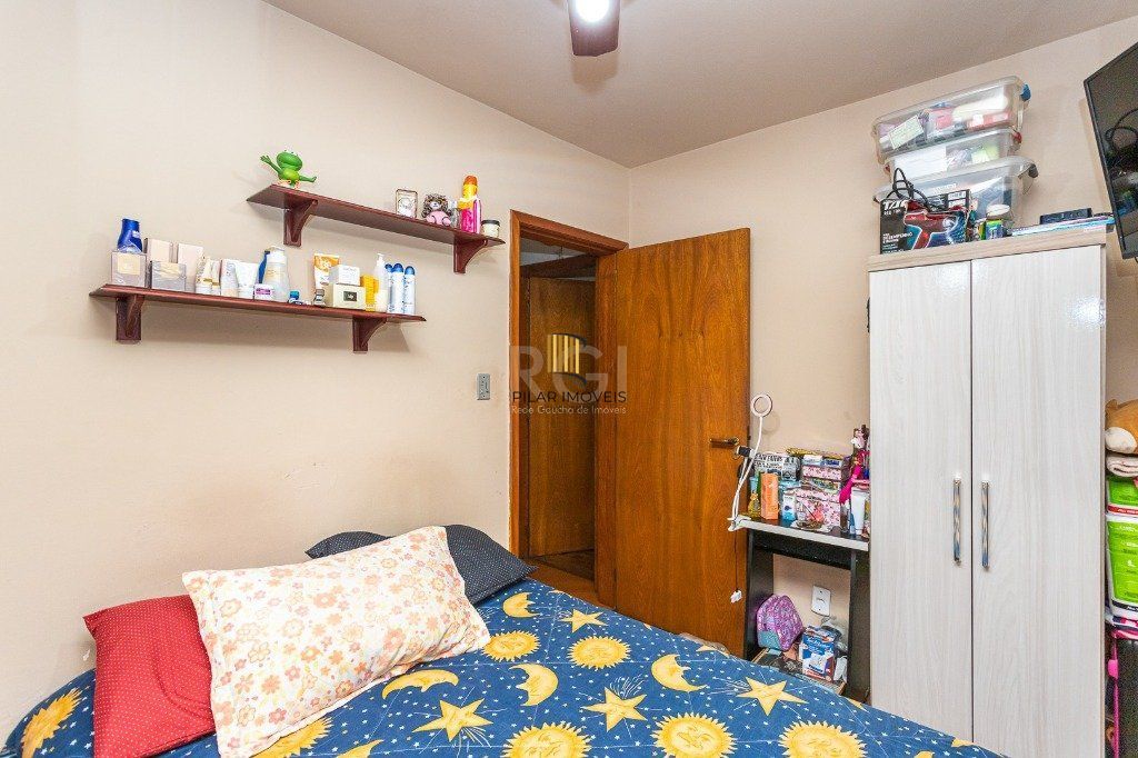 Casa Condominio para Venda - 325m², 3 dormitórios, 3 vagas - Teresópolis