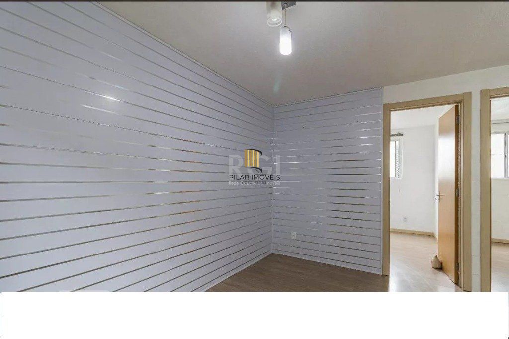 Apartamento para Venda - 37.58m², 2 dormitórios, 1 vaga - Rubem Berta