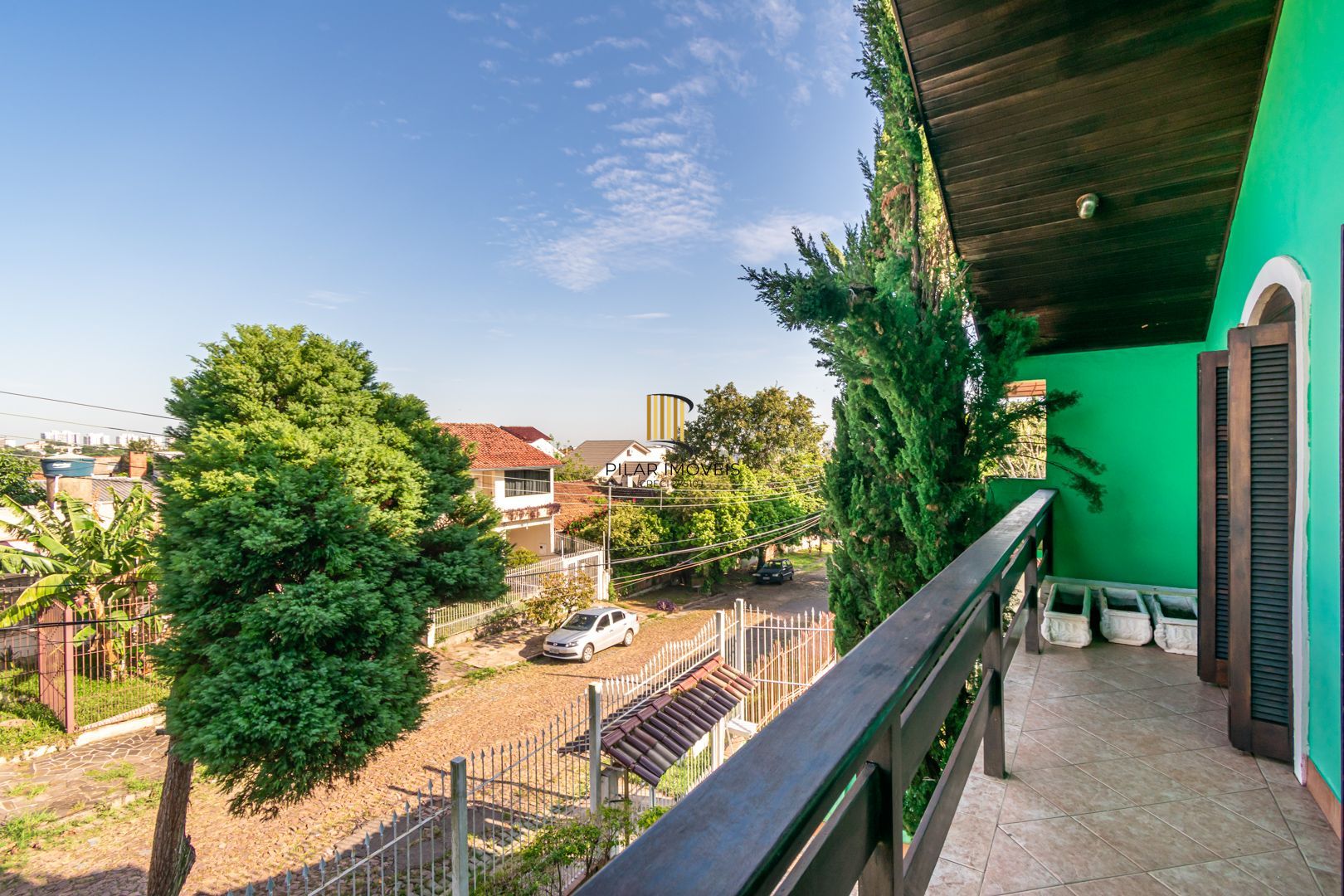 Casa 5 dormitórios no bairro Jardim Sabará