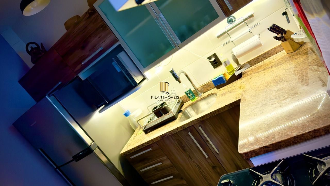 Sobrado 2 dormitórios no bairro Jardim Leopoldina