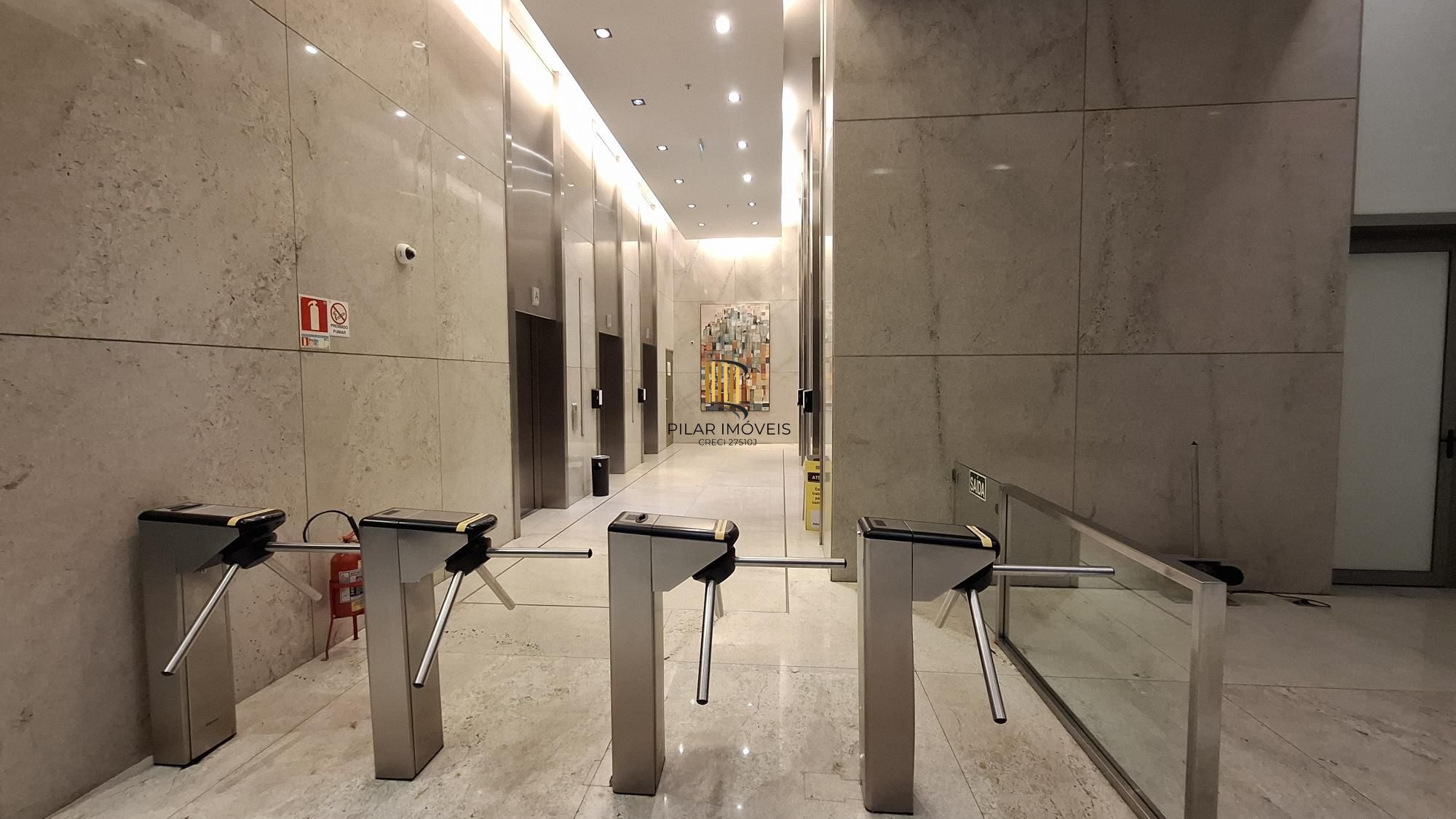 Sala Comercial 1 dormitório no bairro Praia de Belas