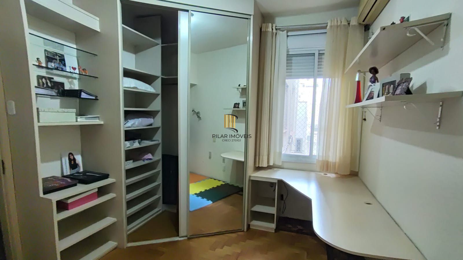 Apartamento de 3 quartos à venda Travessa Ferreira de Abreu, Farroupilha.