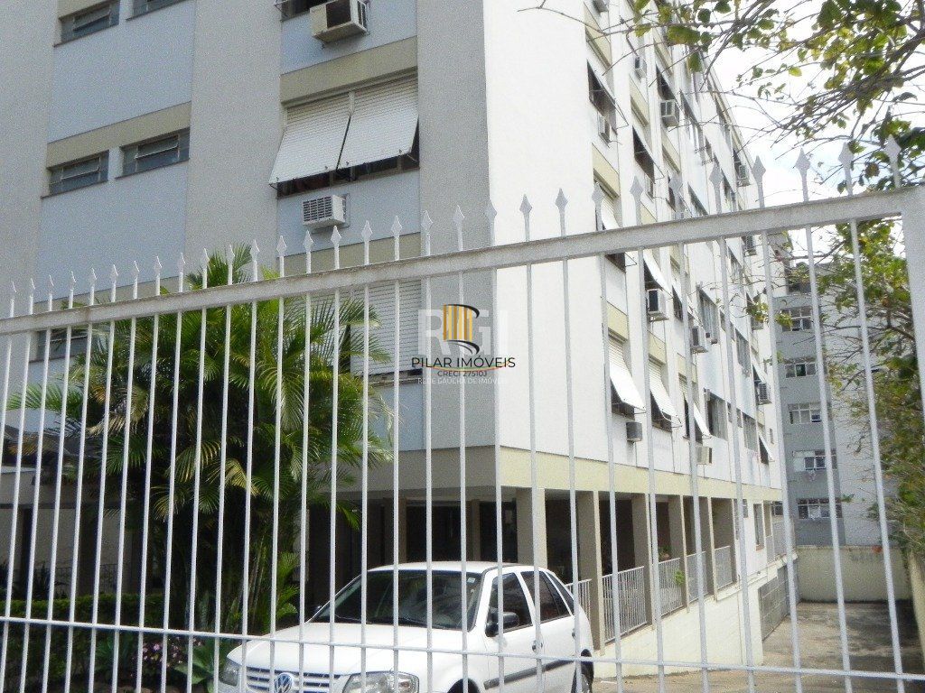 Apartamento para Venda - 107.65m², 3 dormitórios, sendo 1 suites, 2 vagas - Cristo Redentor