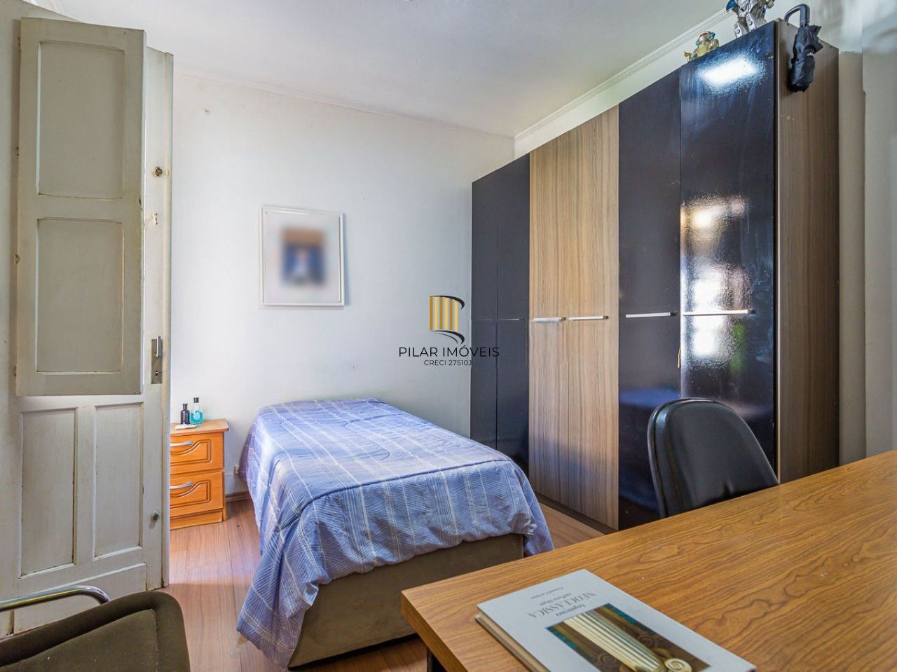 Sobrado 4 dormitórios no bairro Farroupilha