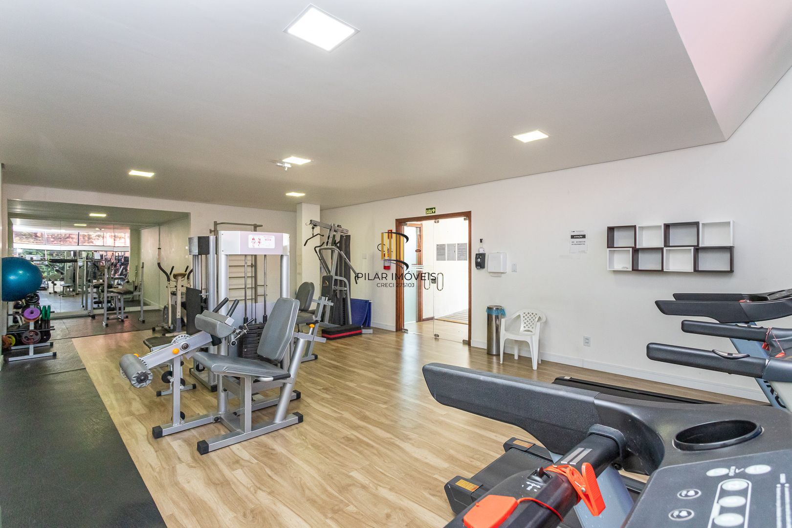 Apartamento de 2 dormitórios DESOCUPADO em frente do Iguatemi