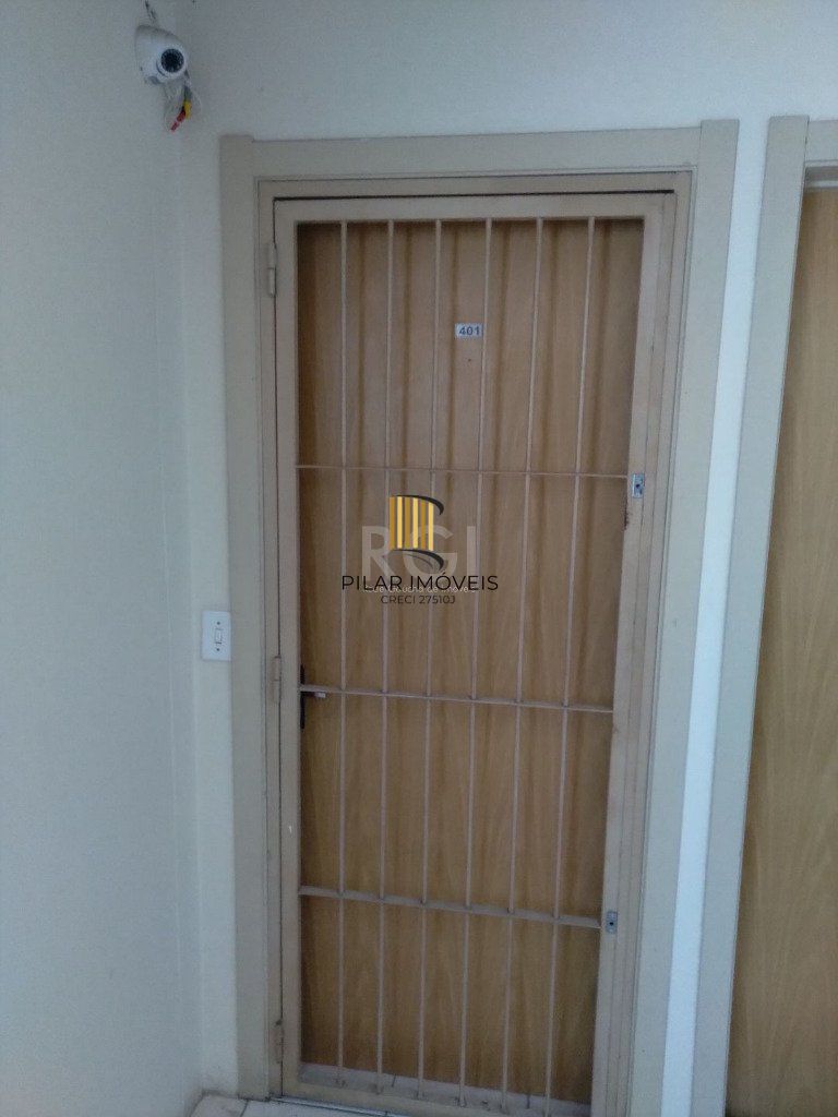 Apartamento para Venda - 38m², 2 dormitórios, 1 vaga - Rubem Berta