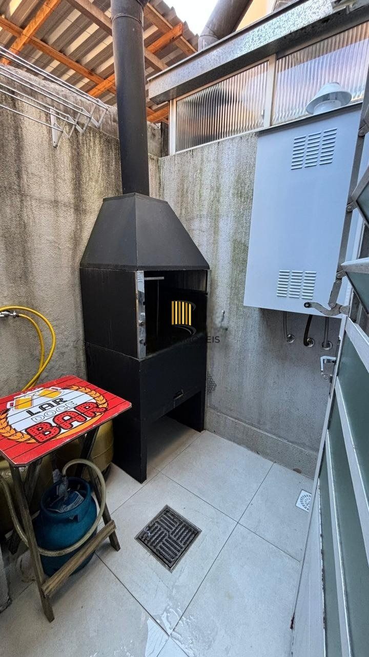 Casa em Condomínio com 3 quartos, 1 vaga e 100.08m² para vender só R$ 420.000