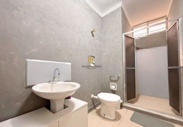 Apartamento de 2 dormitórios no bairro Petrópolis