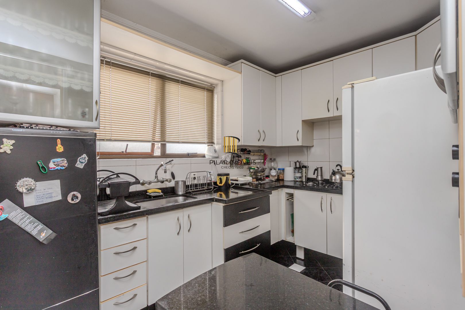 Cobertura no Menino Deus de 3 dormitórios e vaga