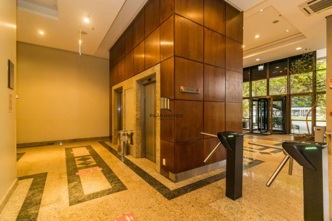 Sala Comercial 1 dormitório no bairro Praia de Belas