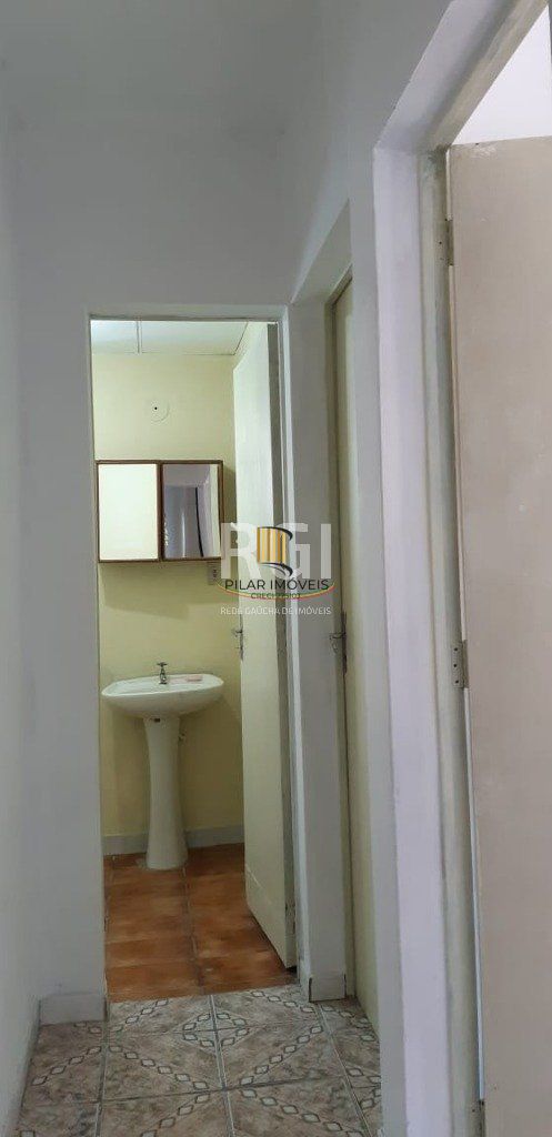 Apartamento para Venda - 38m², 2 dormitórios, Maria Regina